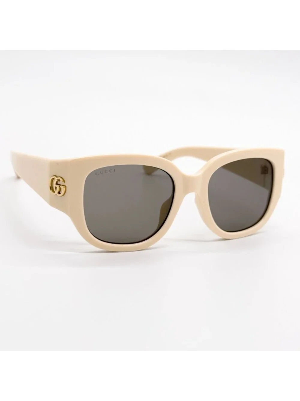 New Gucci White Women Sunglasses GG1599SA 004